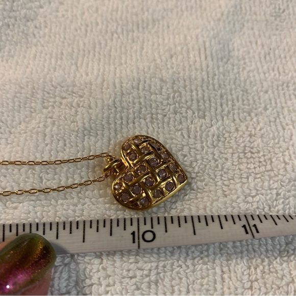 Avon Goldtone Heart Pendant Necklace birthstone June simulated alexandrite NIB - Picture 2 of 6